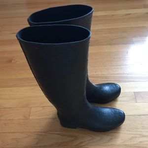 Women’s Black Ugg Rainboots